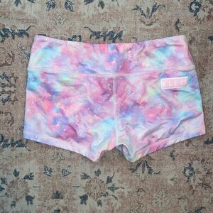 FLEO Shorts